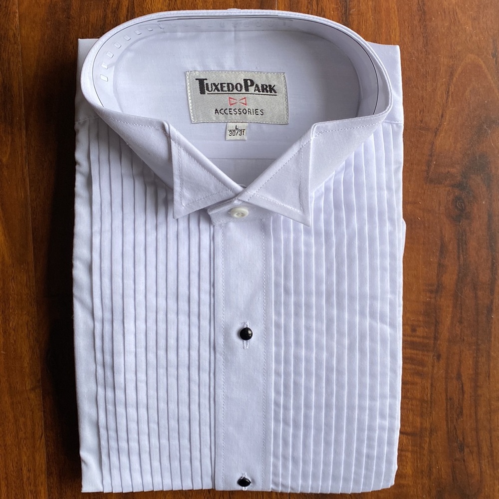 NWT tuxedo wingtip pleated white shirt by Tuxedo Park for men